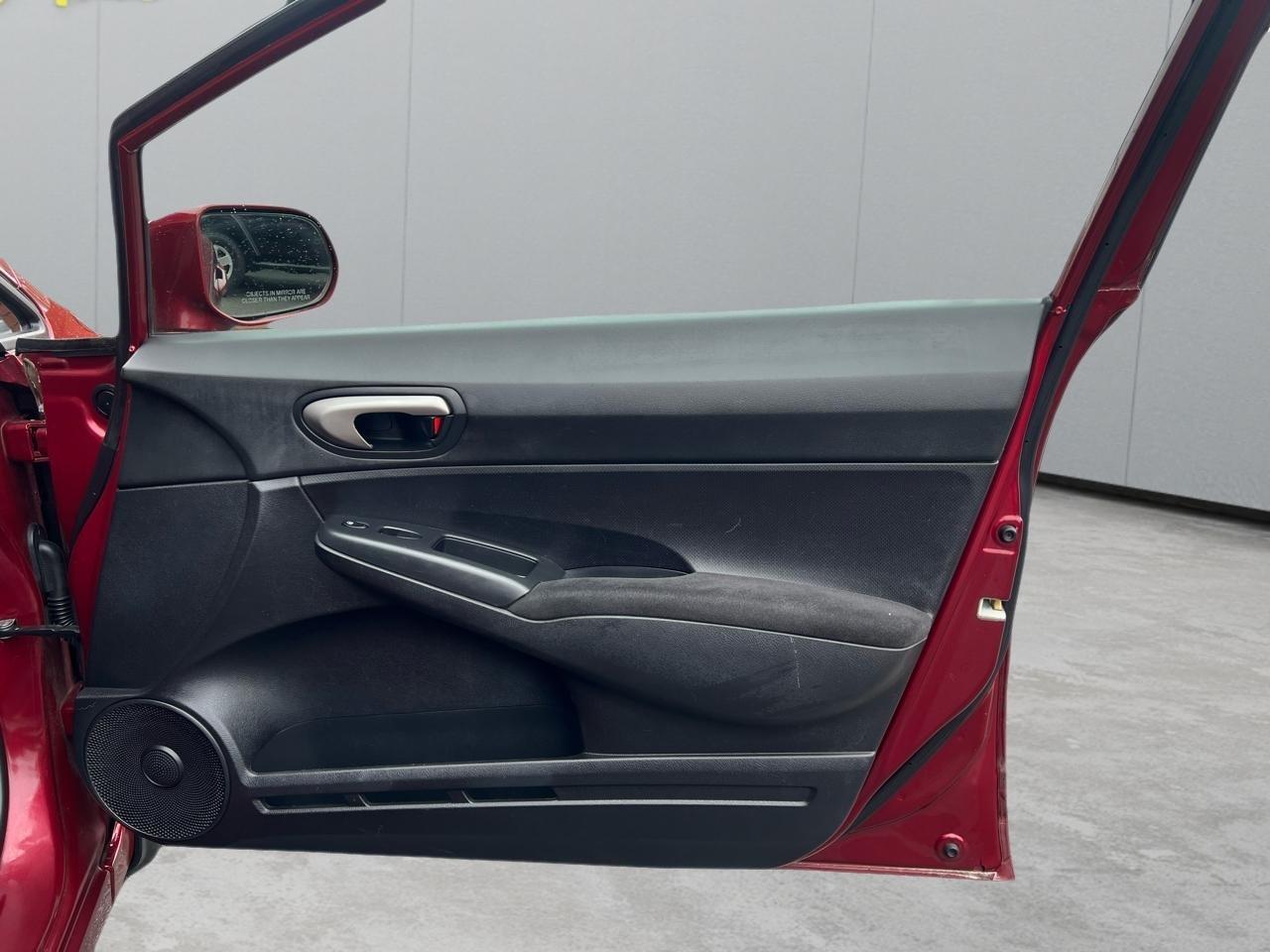 Honda Civic LX-S Sedan 5-Speed AT 2010