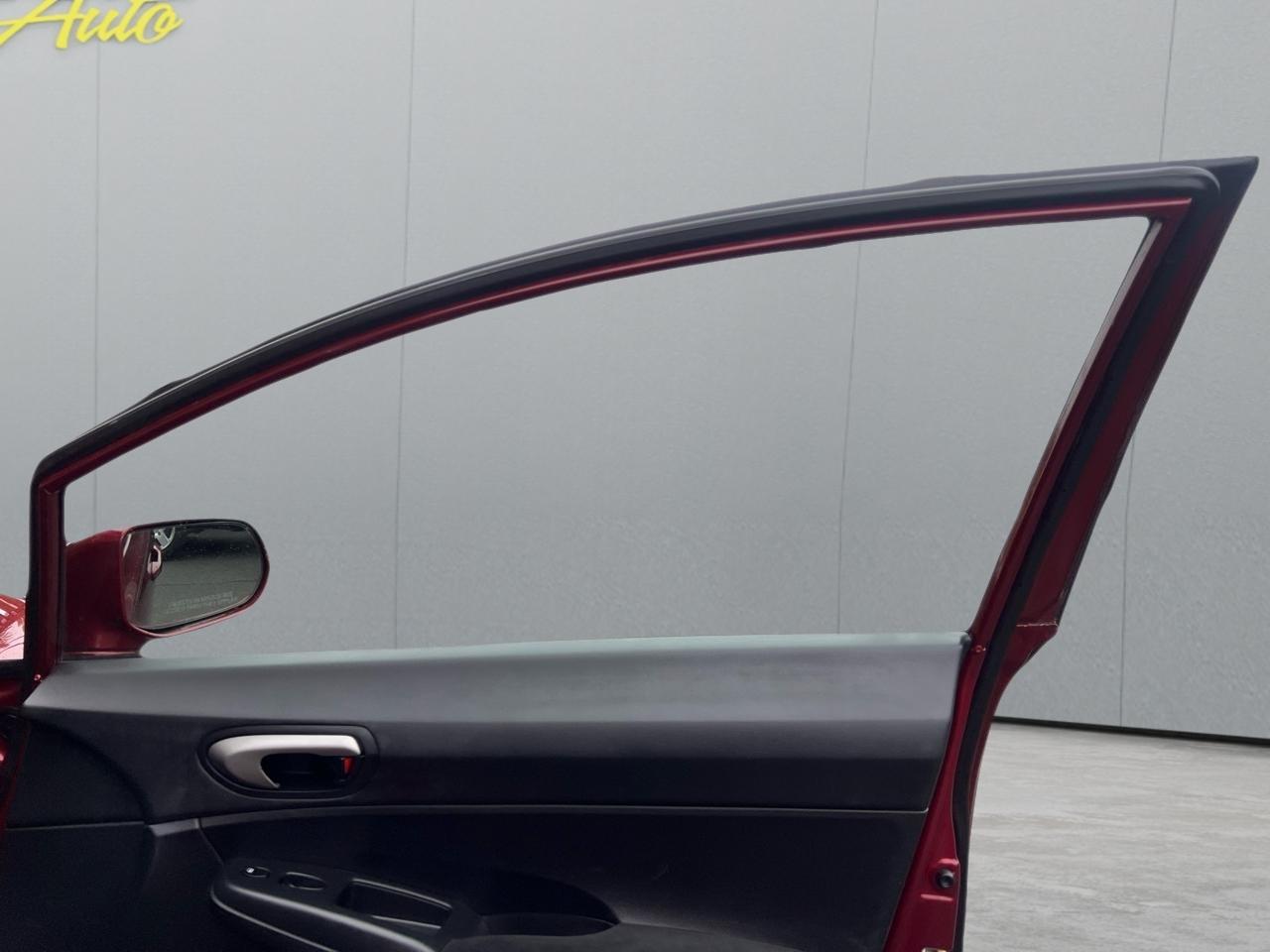 Honda Civic LX-S Sedan 5-Speed AT 2010