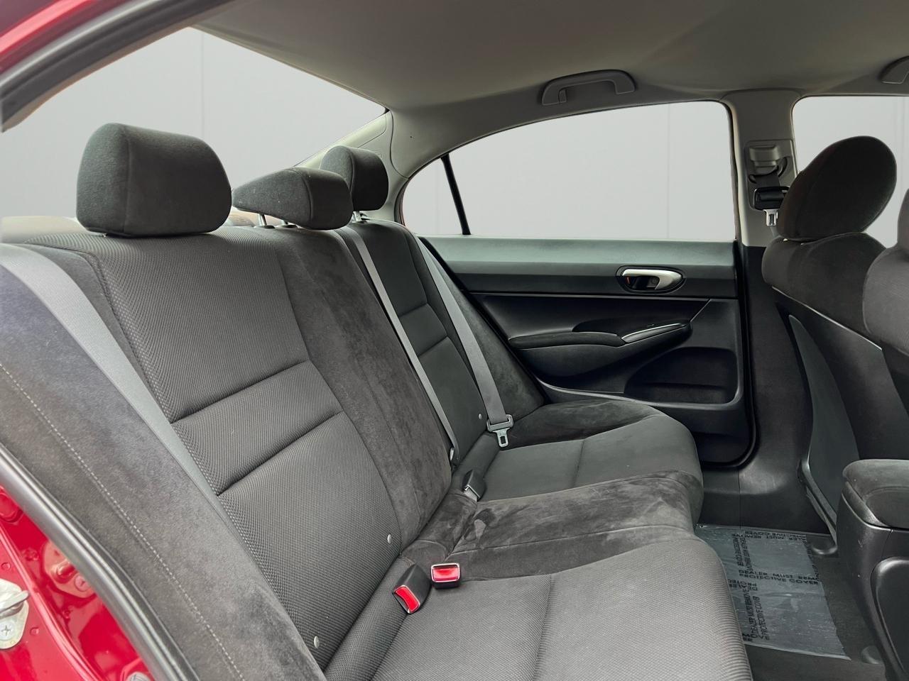 Honda Civic LX-S Sedan 5-Speed AT 2010