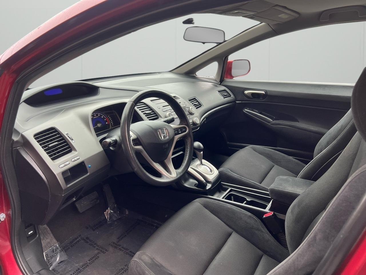 Honda Civic LX-S Sedan 5-Speed AT 2010