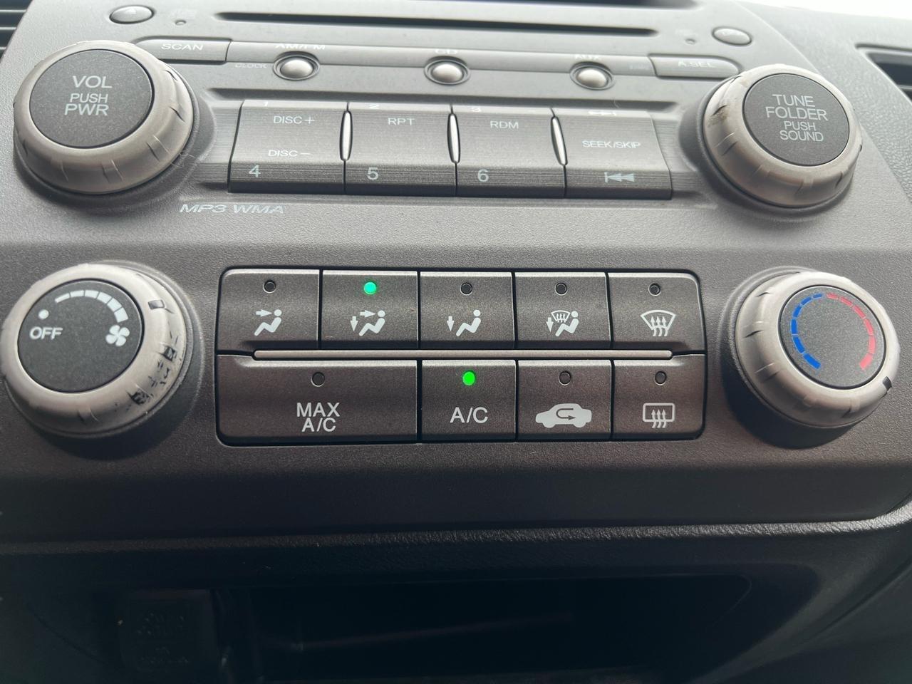 Honda Civic LX-S Sedan 5-Speed AT 2010