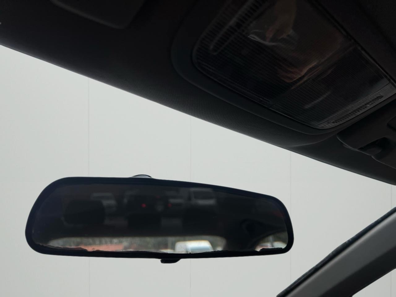 Honda Civic LX-S Sedan 5-Speed AT 2010