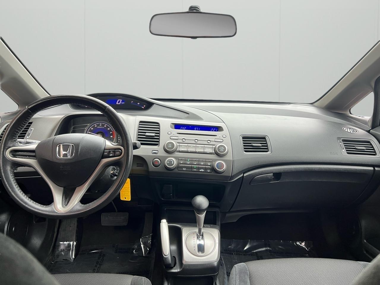 Honda Civic LX-S Sedan 5-Speed AT 2010