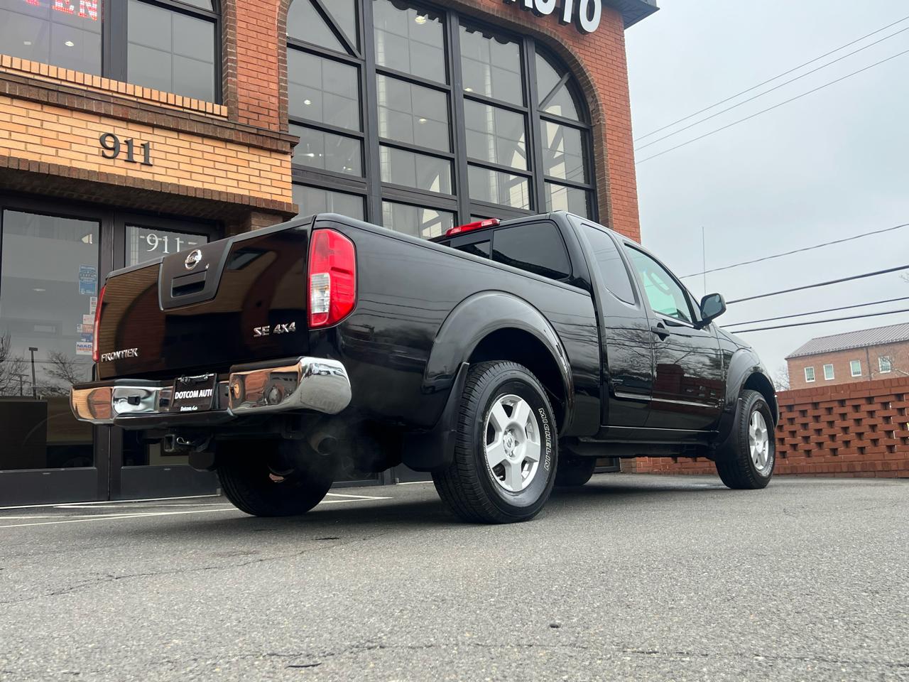 Nissan Frontier LE King Cab 4WD 2008