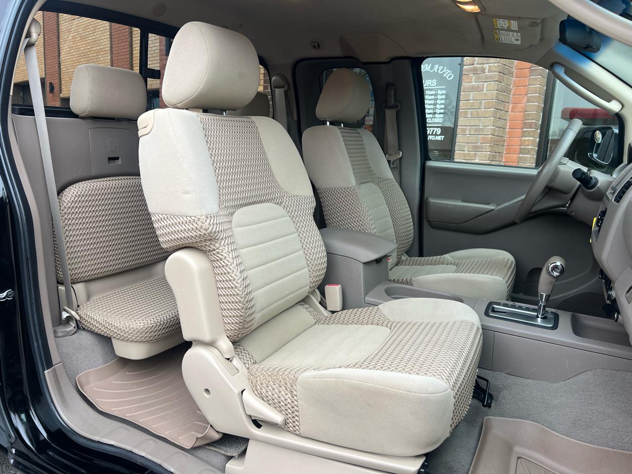 Nissan Frontier LE King Cab 4WD 2008