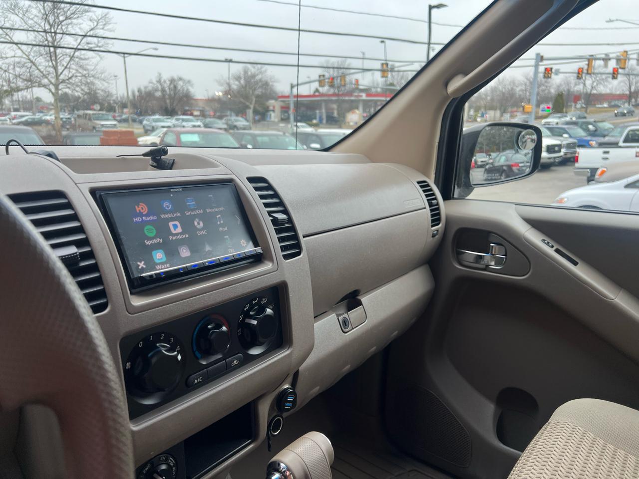 Nissan Frontier LE King Cab 4WD 2008