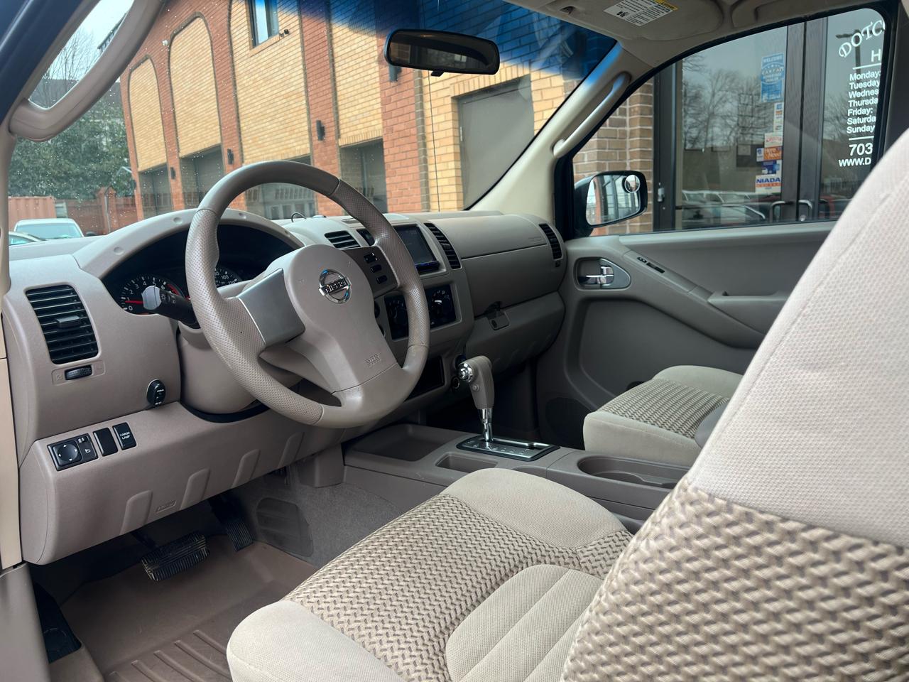 Nissan Frontier LE King Cab 4WD 2008