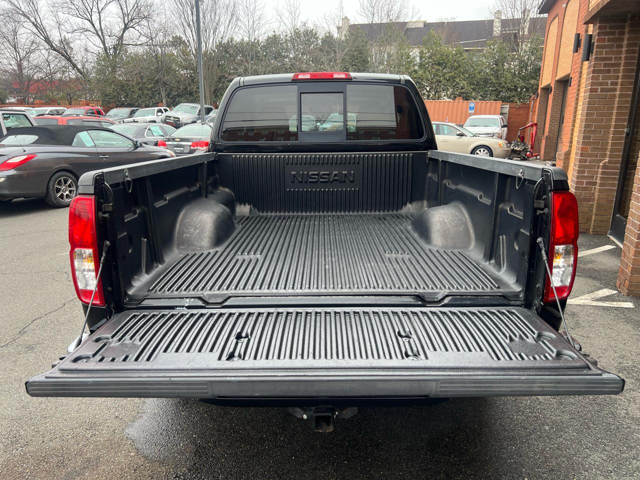 Nissan Frontier LE King Cab 4WD 2008