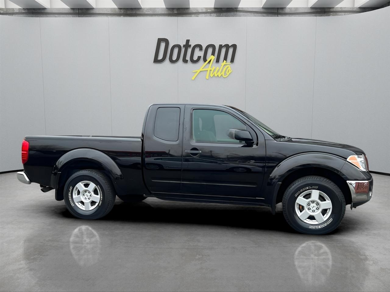 Nissan Frontier LE King Cab 4WD 2008