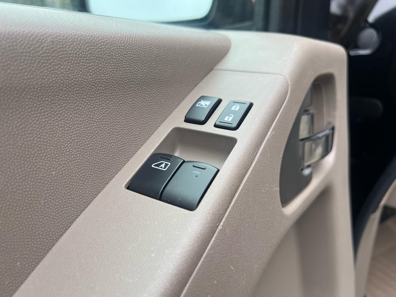 Nissan Frontier LE King Cab 4WD 2008