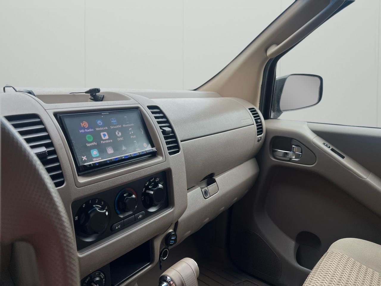 Nissan Frontier LE King Cab 4WD 2008