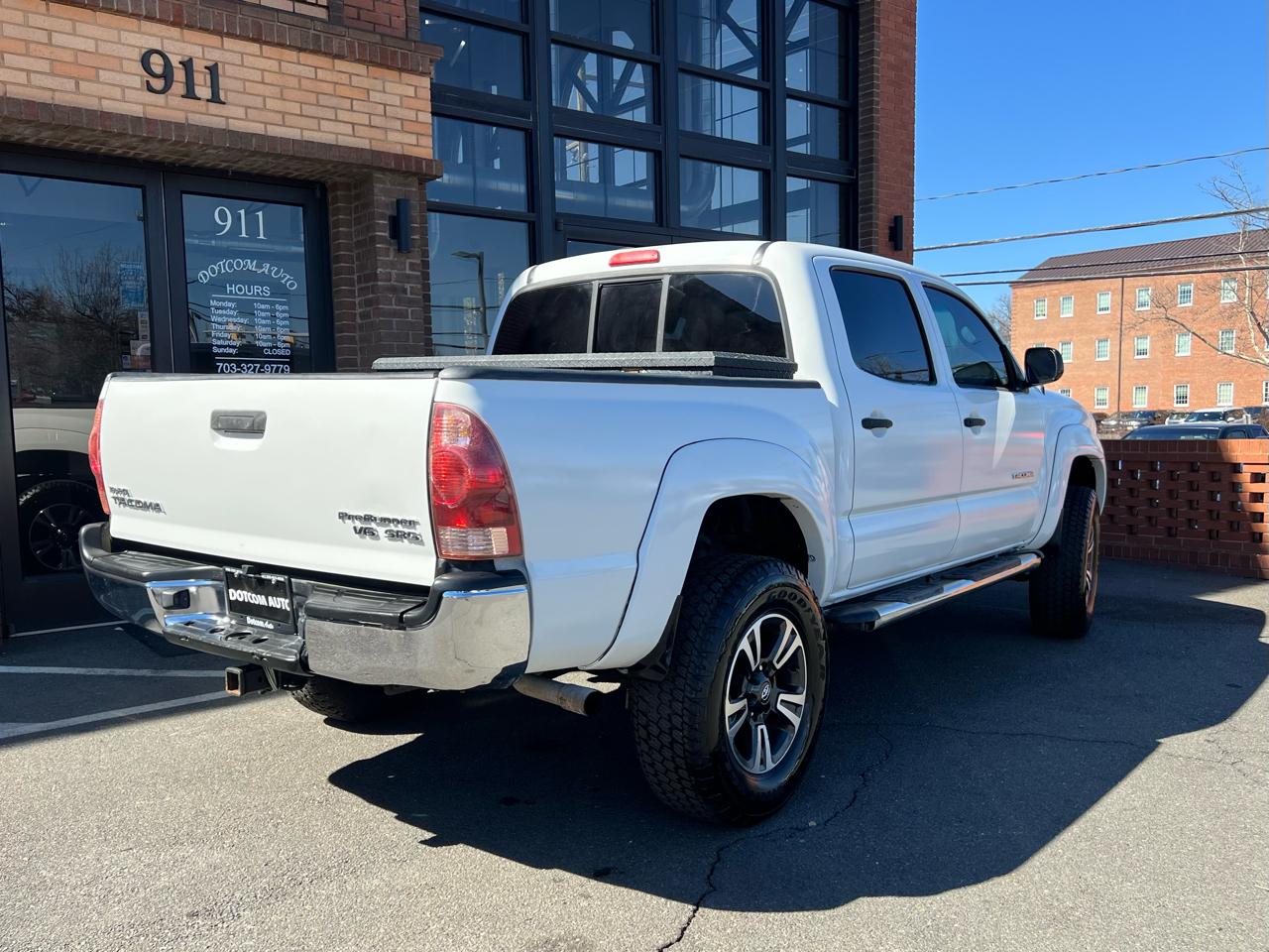 Toyota Tacoma PreRunner Double Cab V6 Auto 2WD 2006