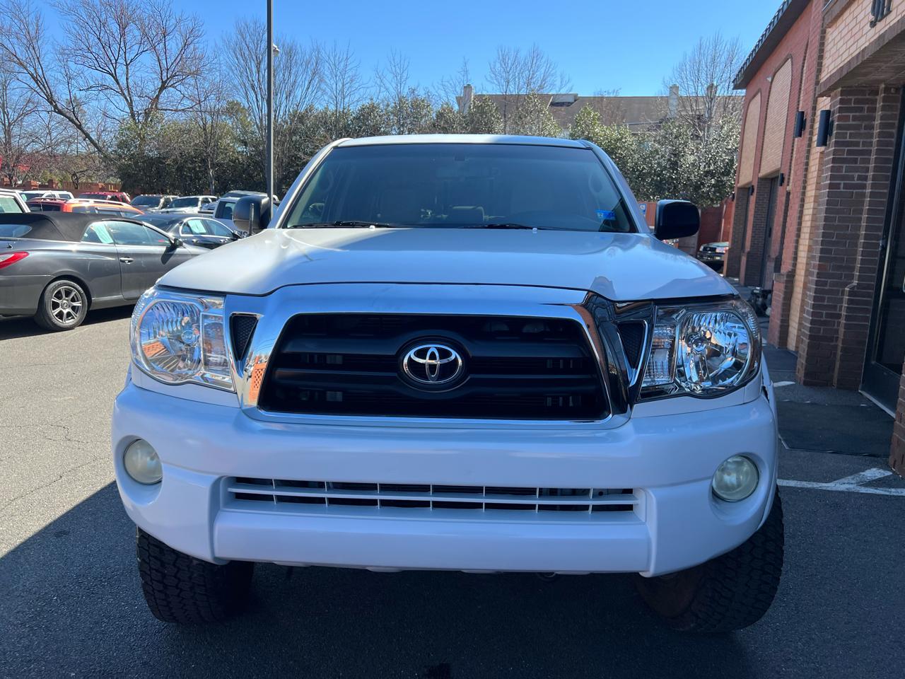 Toyota Tacoma PreRunner Double Cab V6 Auto 2WD 2006
