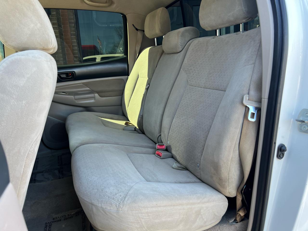 Toyota Tacoma PreRunner Double Cab V6 Auto 2WD 2006