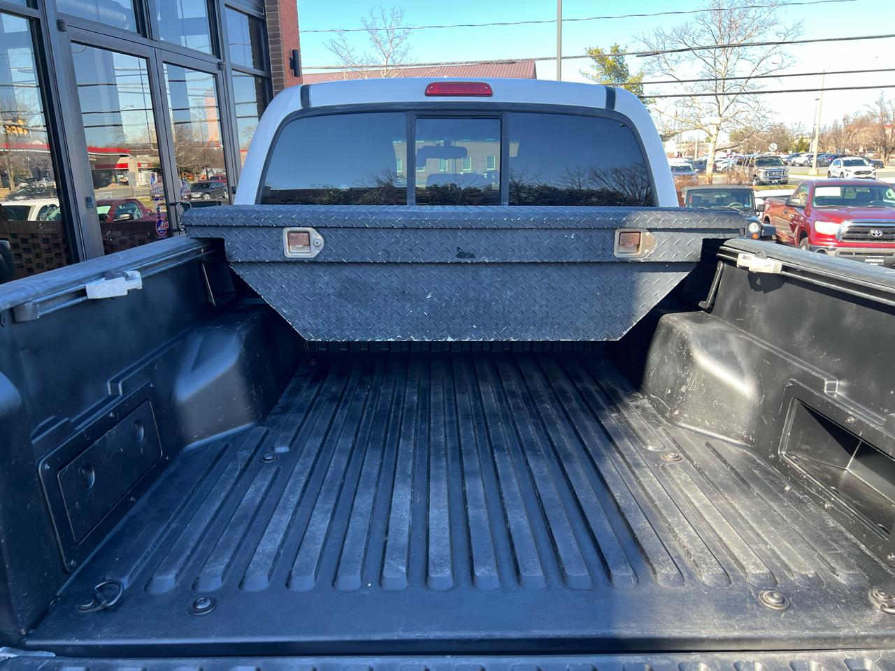 Toyota Tacoma PreRunner Double Cab V6 Auto 2WD 2006