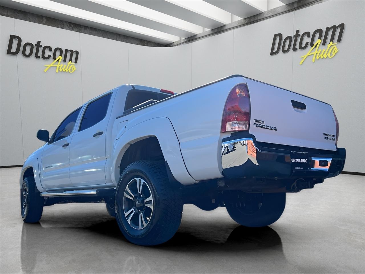 Toyota Tacoma PreRunner Double Cab V6 Auto 2WD 2006