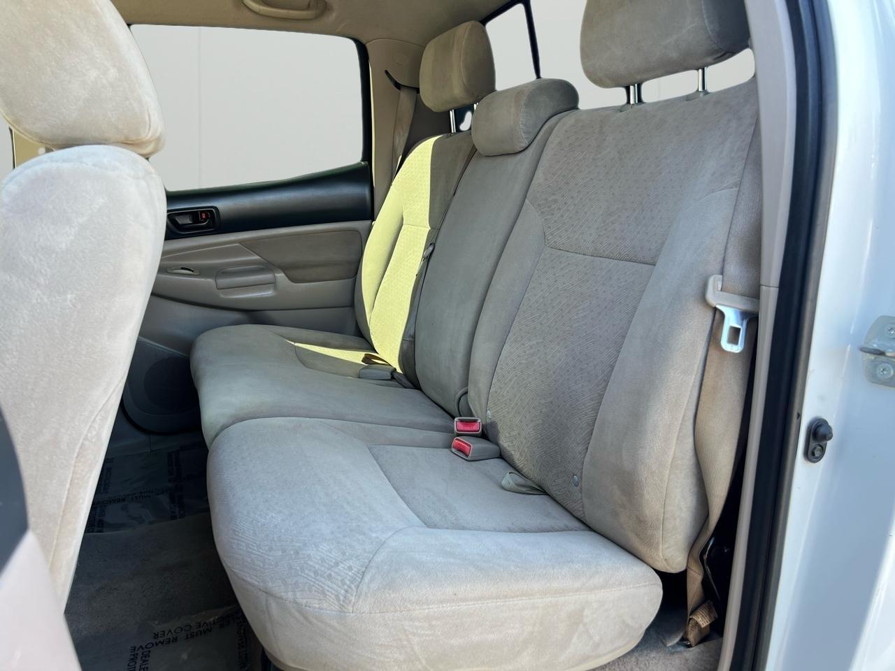 Toyota Tacoma PreRunner Double Cab V6 Auto 2WD 2006