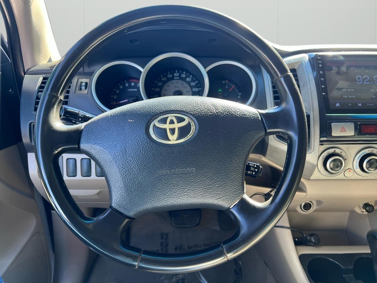 Toyota Tacoma PreRunner Double Cab V6 Auto 2WD 2006