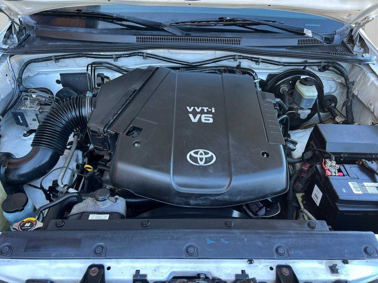 Toyota Tacoma PreRunner Double Cab V6 Auto 2WD 2006