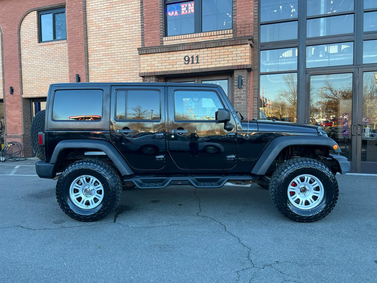 Jeep Wrangler Unlimited Rubicon 4WD 2011