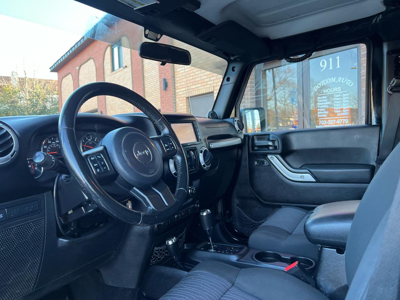 Jeep Wrangler Unlimited Rubicon 4WD 2011