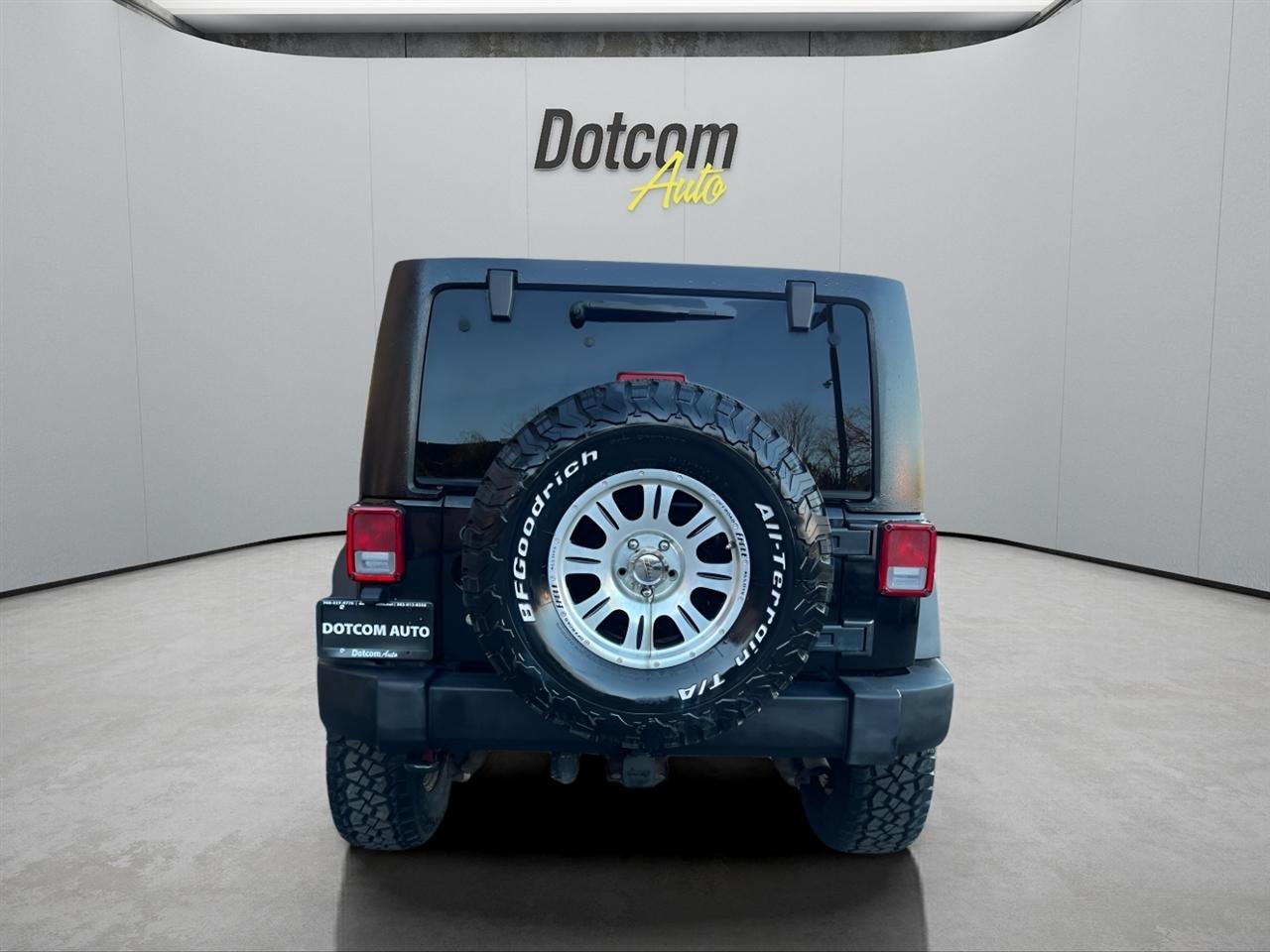 Jeep Wrangler Unlimited Rubicon 4WD 2011