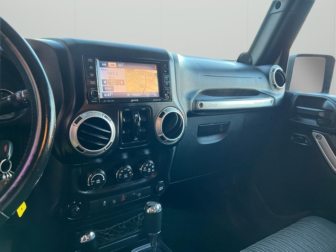 Jeep Wrangler Unlimited Rubicon 4WD 2011