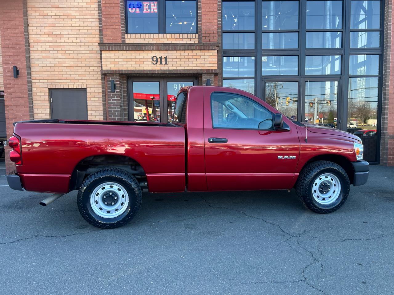 Dodge Ram 1500 SXT Long Bed 2WD 2008