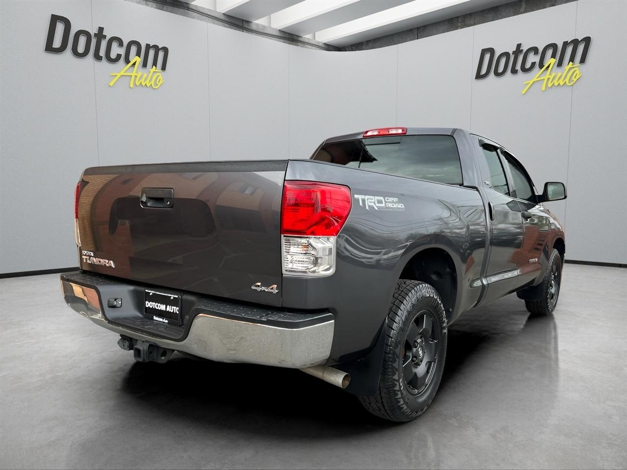Toyota Tundra Tundra-Grade 5.7L Double Cab 4WD 2013
