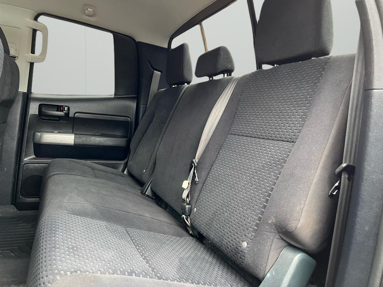 Toyota Tundra Tundra-Grade 5.7L Double Cab 4WD 2013