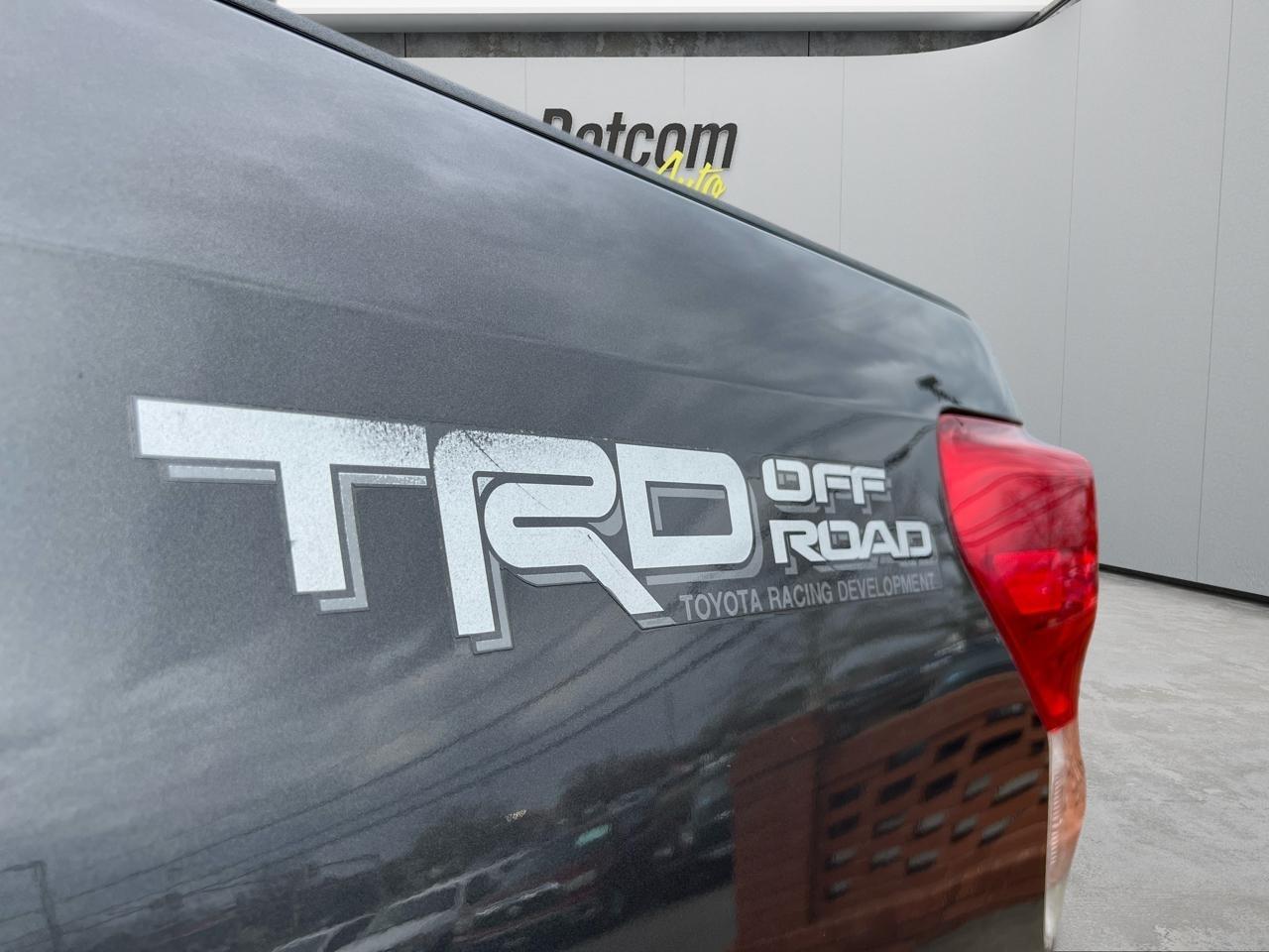 Toyota Tundra Tundra-Grade 5.7L Double Cab 4WD 2013