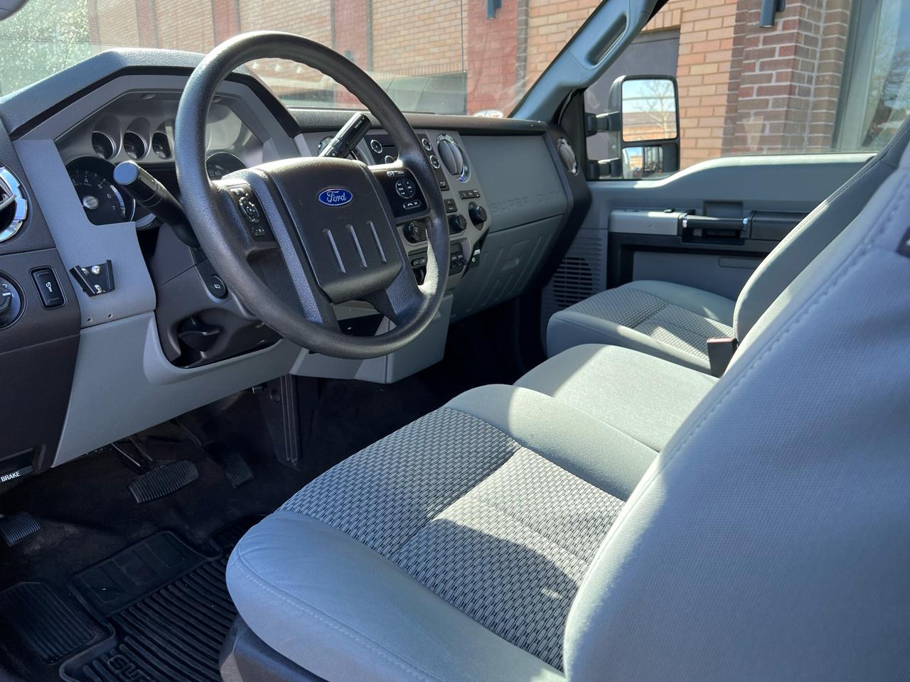 Ford F-250 SD XLT SuperCab 4WD 2015