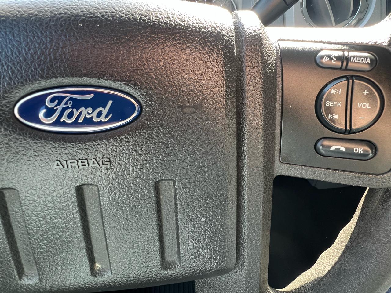 Ford F-250 SD XLT SuperCab 4WD 2015