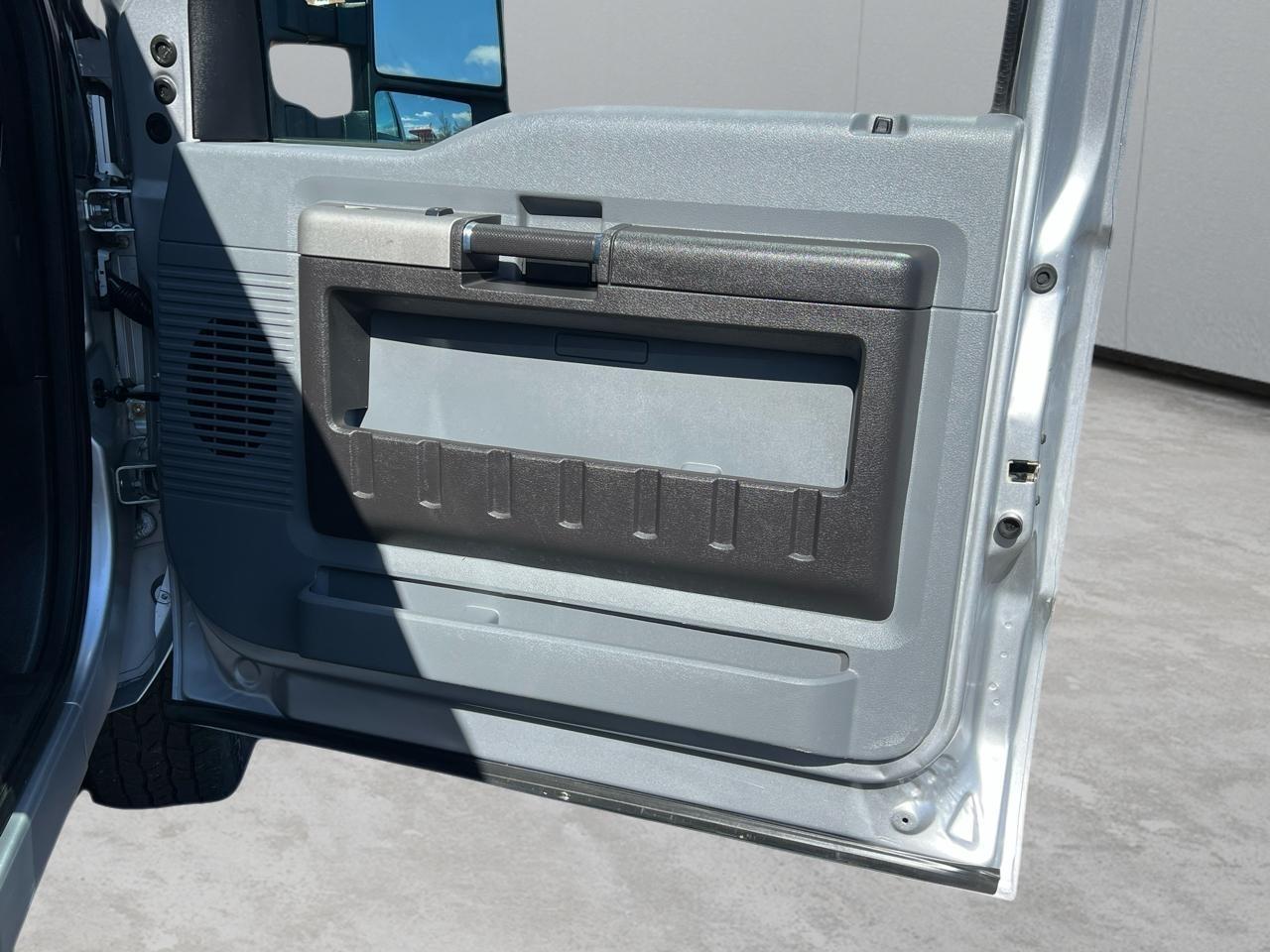 Ford F-250 SD XLT SuperCab 4WD 2015