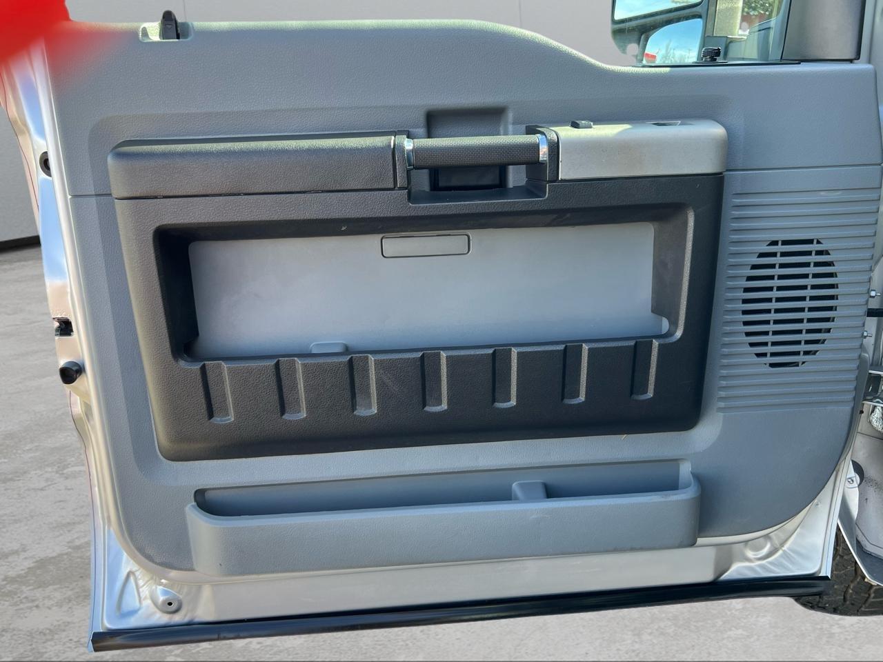 Ford F-250 SD XLT SuperCab 4WD 2015