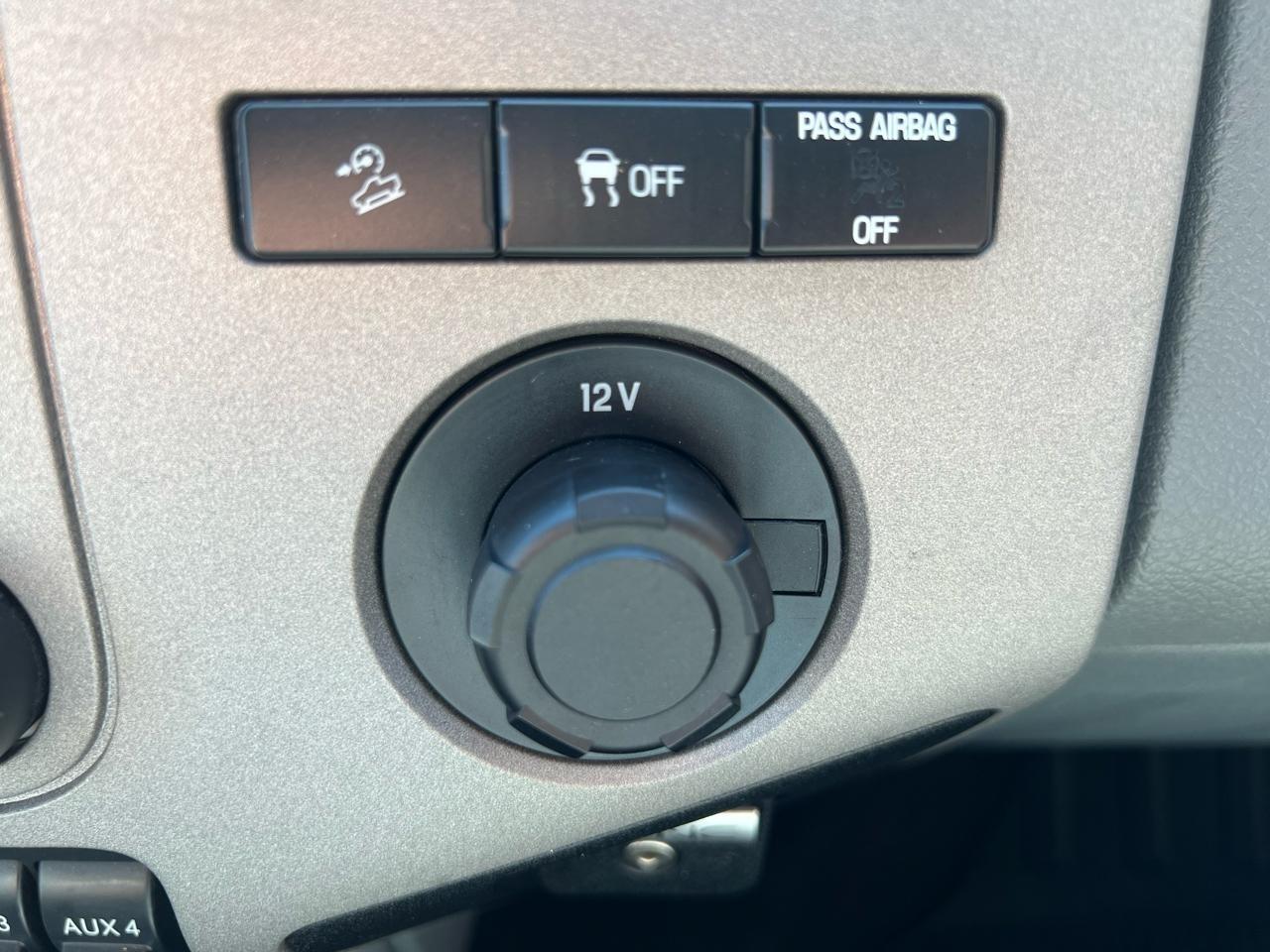 Ford F-250 SD XLT SuperCab 4WD 2015