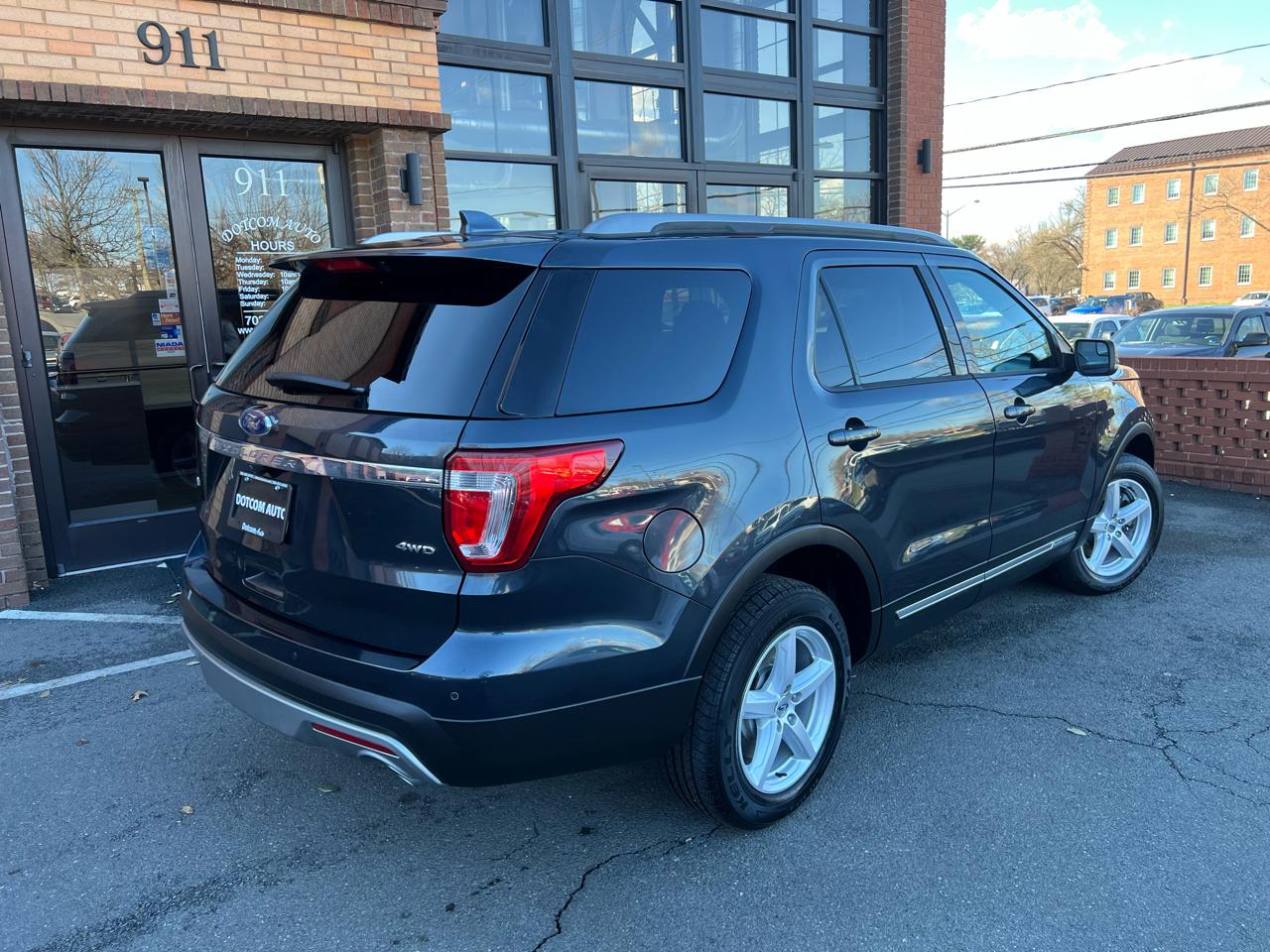 Ford Explorer XLT 4WD 2017