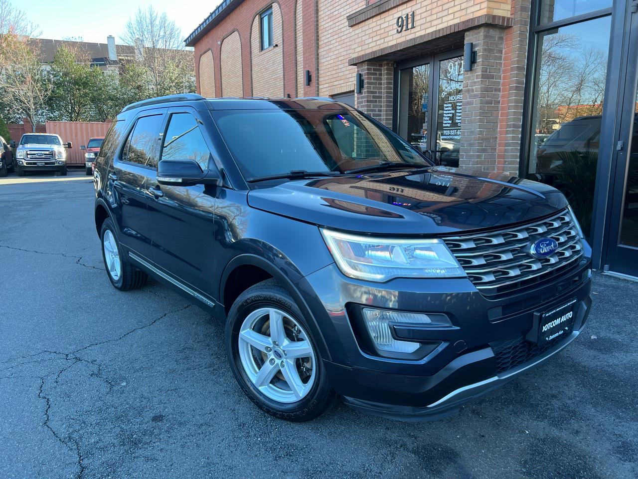 Ford Explorer XLT 4WD 2017