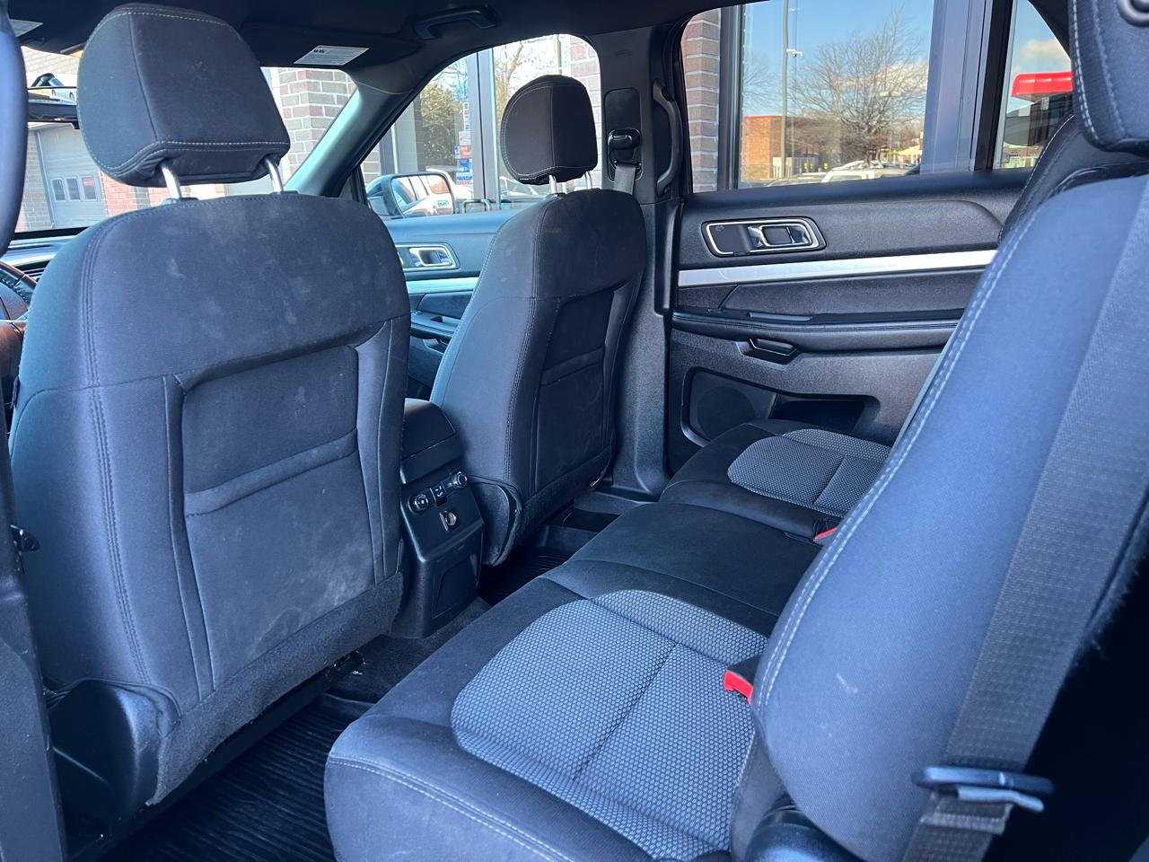 Ford Explorer XLT 4WD 2017