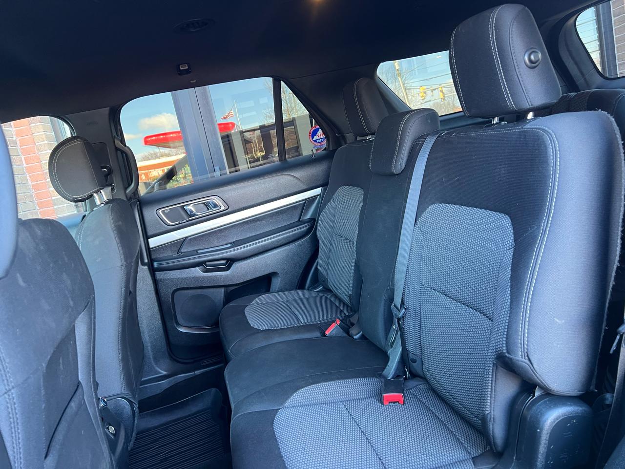 Ford Explorer XLT 4WD 2017