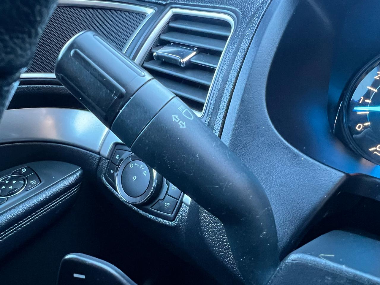 Ford Explorer XLT 4WD 2017