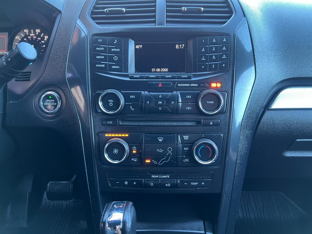 Ford Explorer XLT 4WD 2017