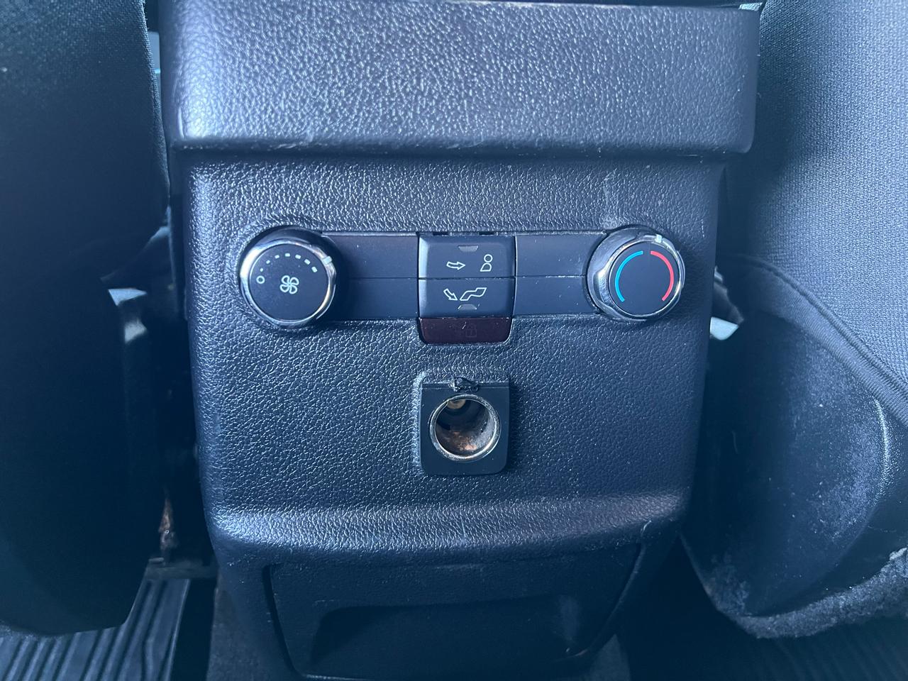 Ford Explorer XLT 4WD 2017