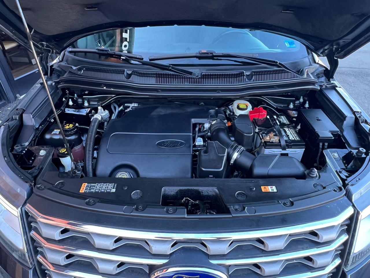 Ford Explorer XLT 4WD 2017