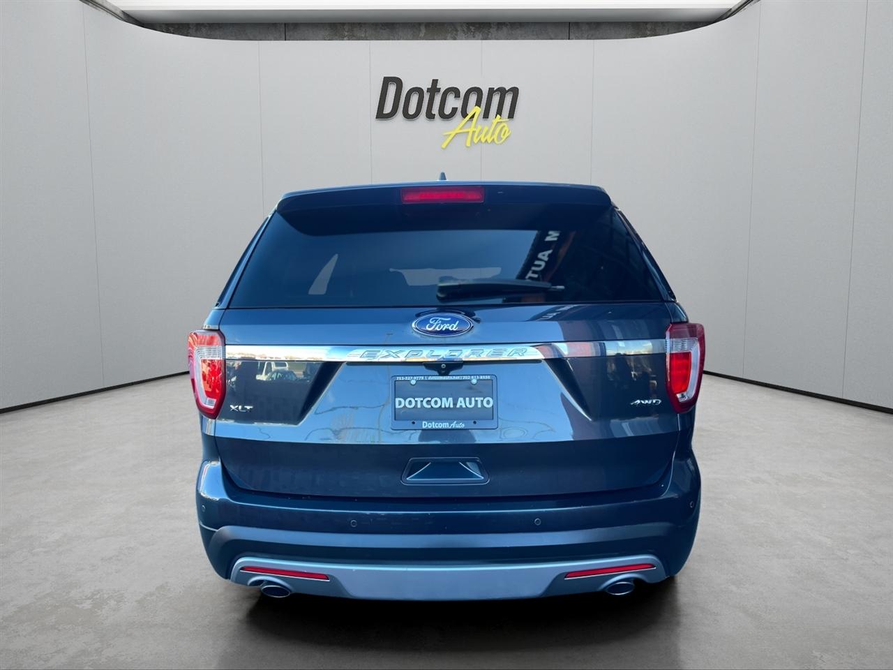 Ford Explorer XLT 4WD 2017