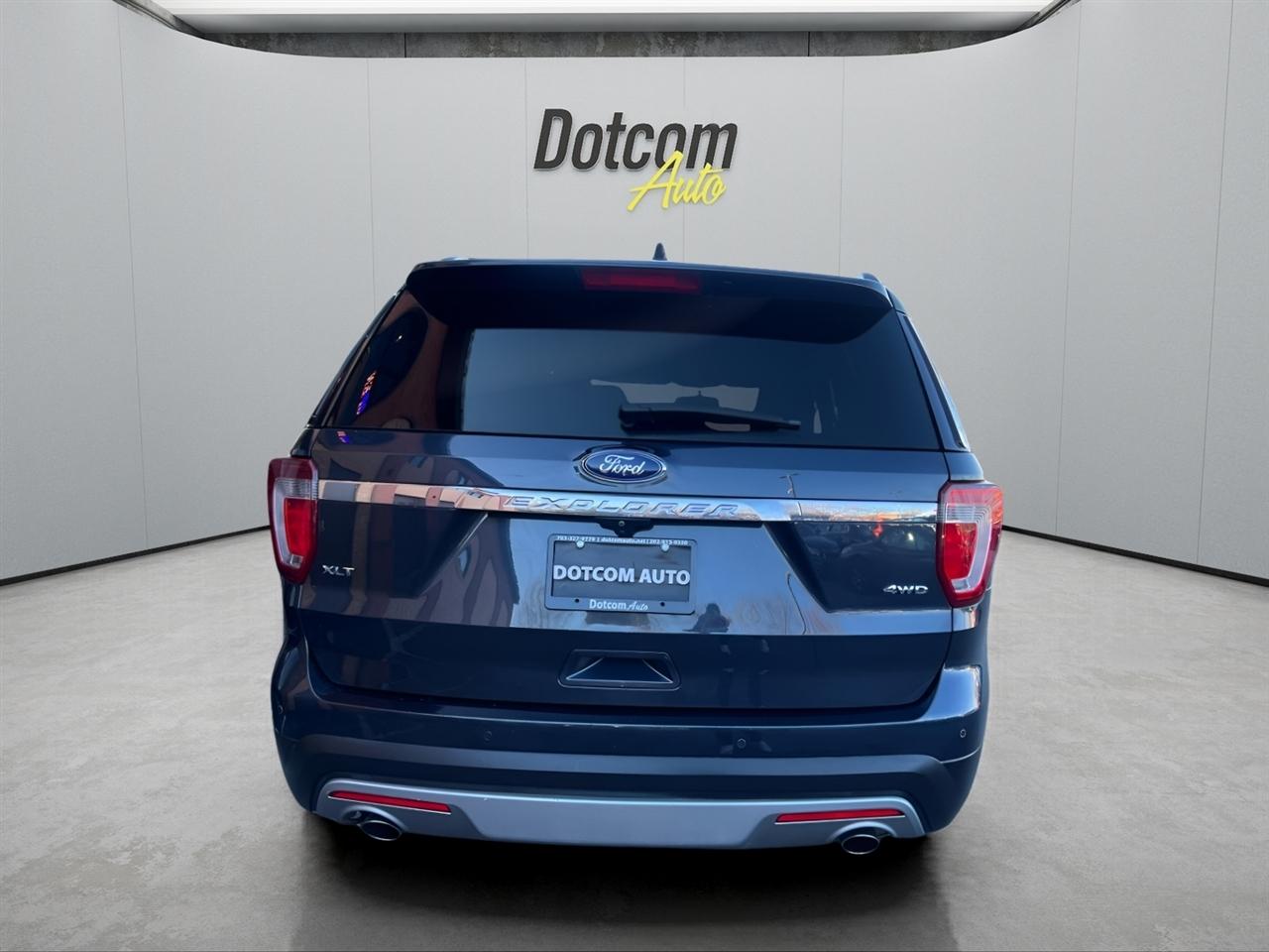 Ford Explorer XLT 4WD 2017
