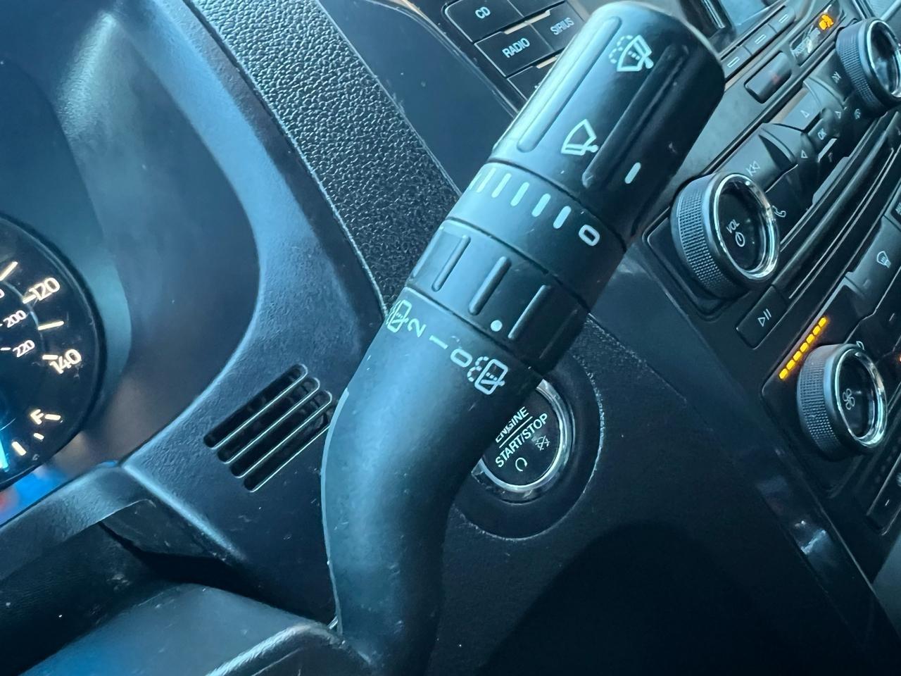 Ford Explorer XLT 4WD 2017