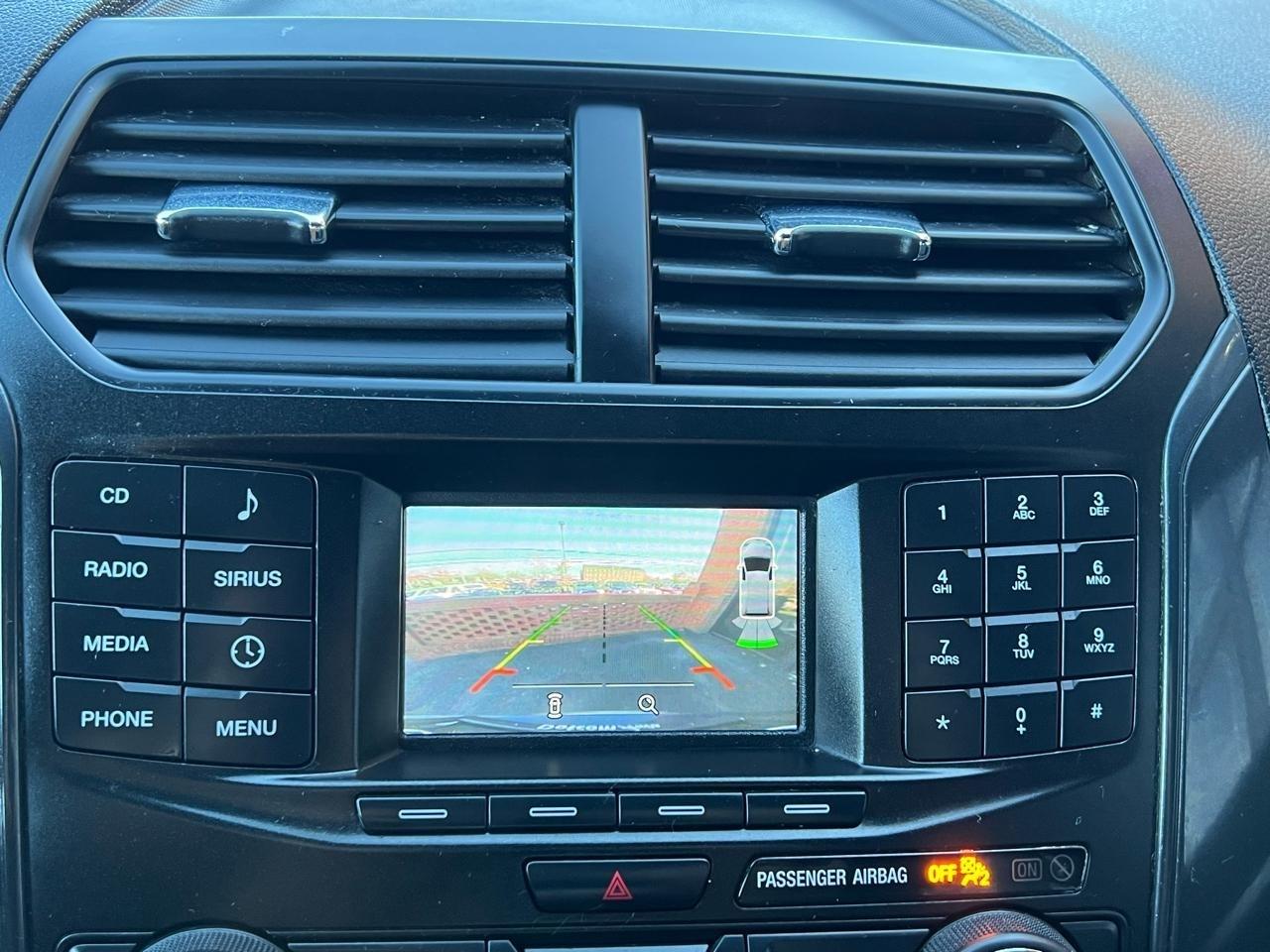 Ford Explorer XLT 4WD 2017