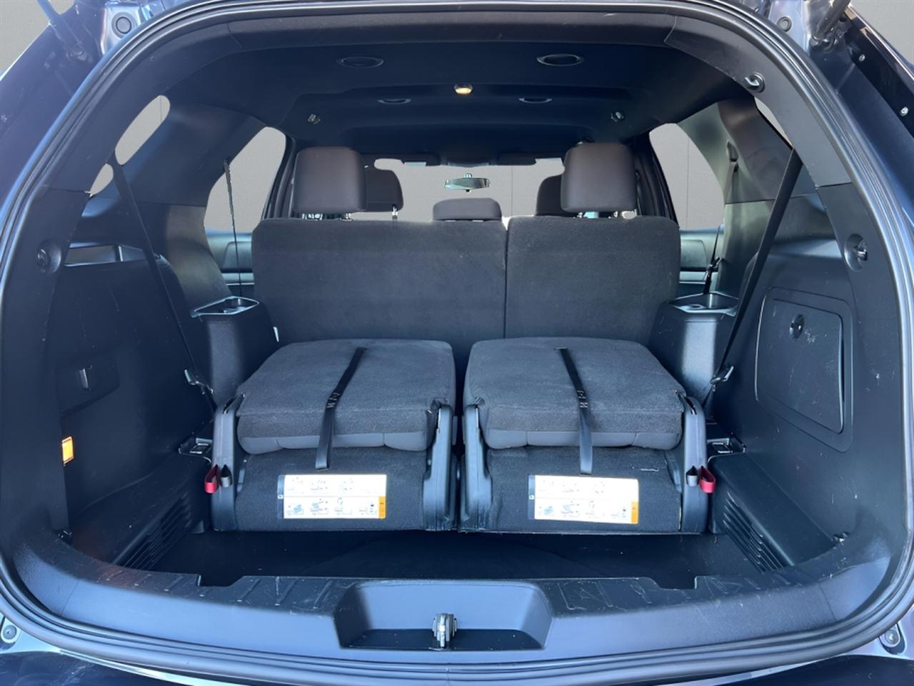 Ford Explorer XLT 4WD 2017