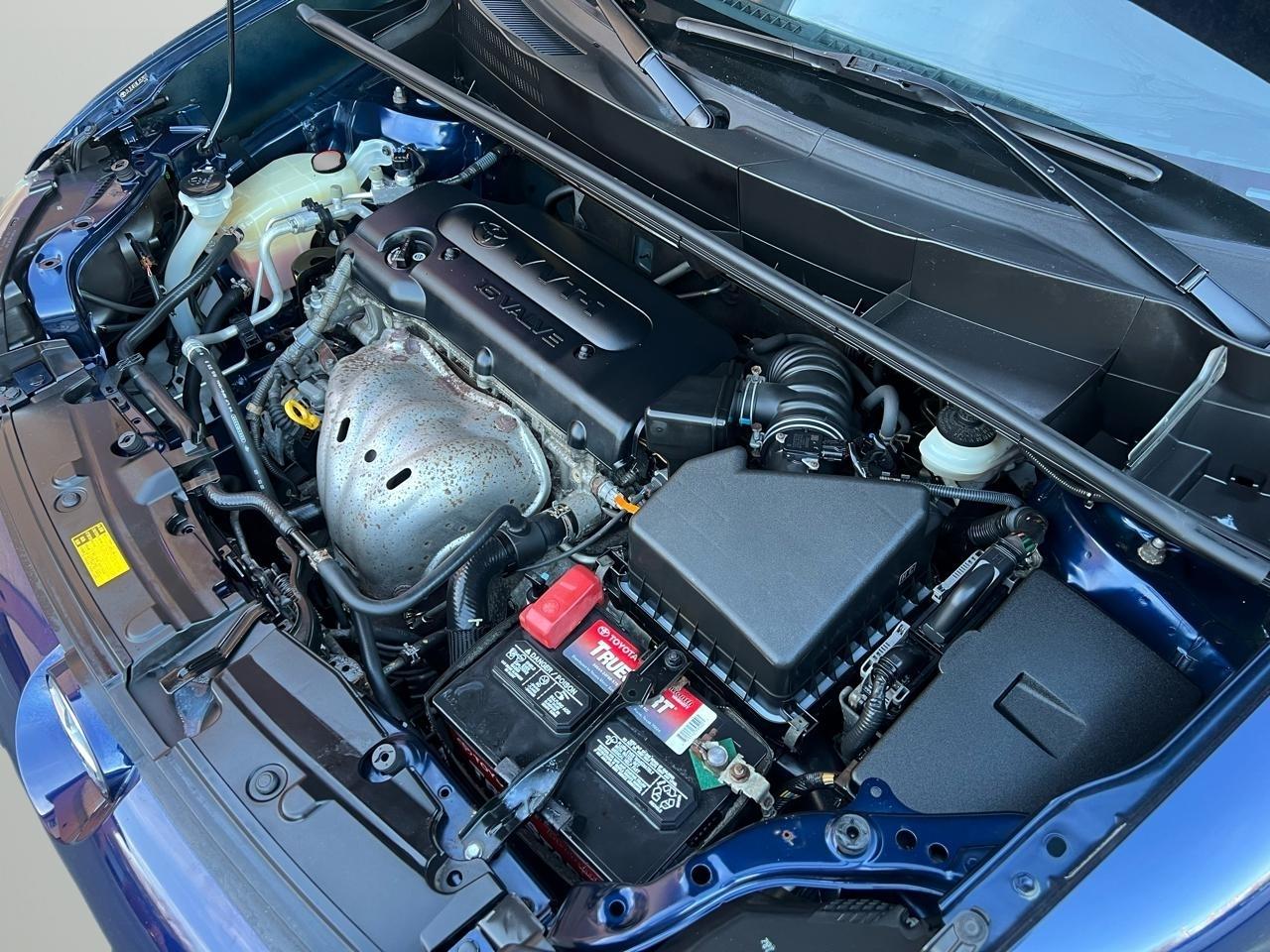 Scion xB 5-Door Wagon 5-Spd MT 2014